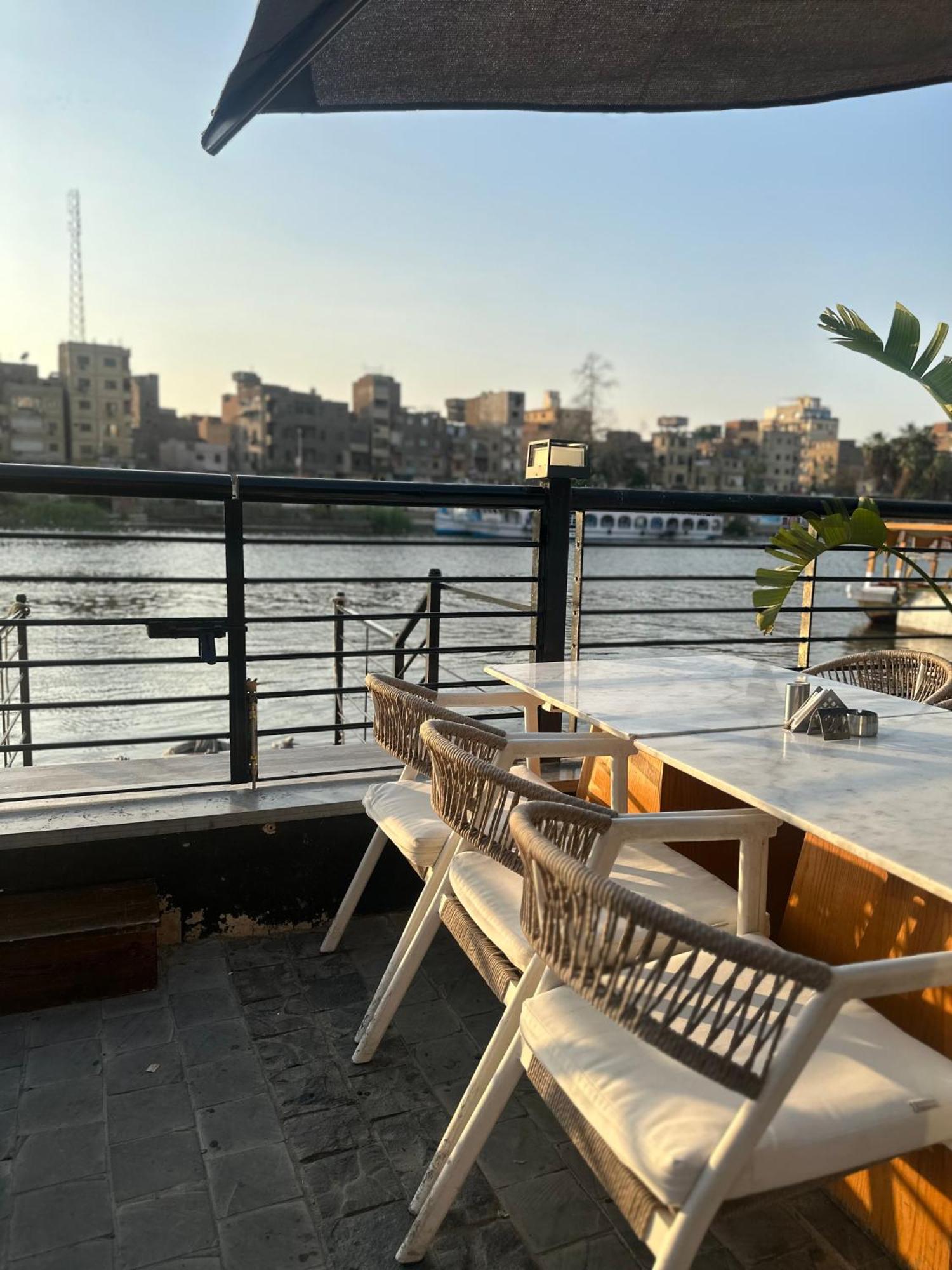 Modern 1-Bedroom Apartment In Zamalek Visits Allowed Káhira Exteriér fotografie