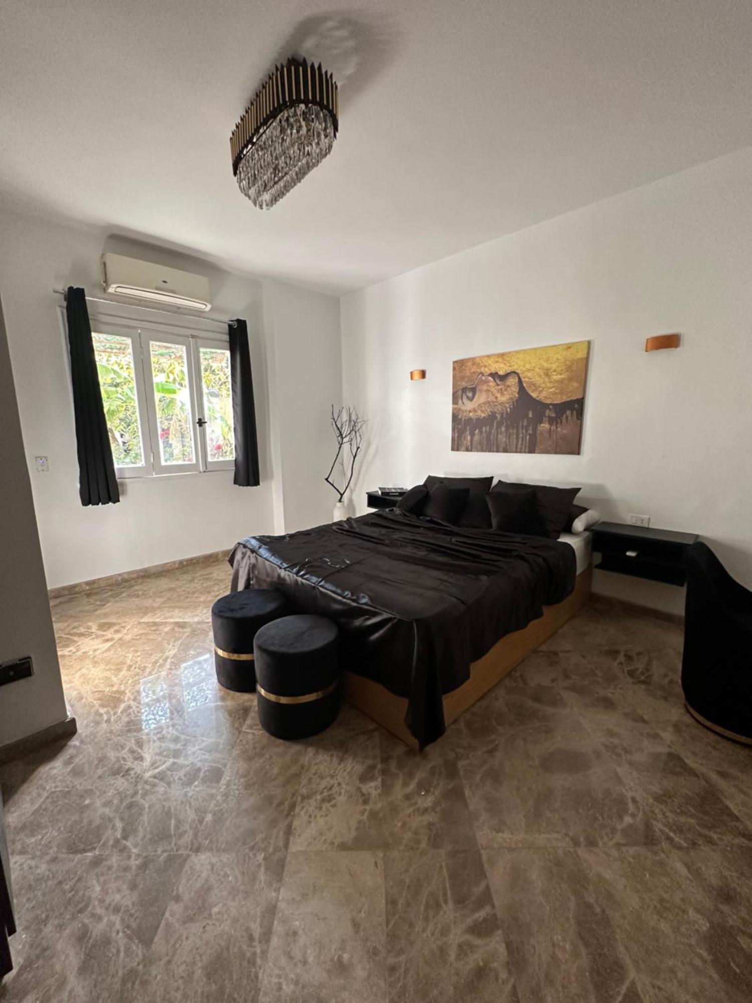Modern 1-Bedroom Apartment In Zamalek Visits Allowed Káhira Exteriér fotografie