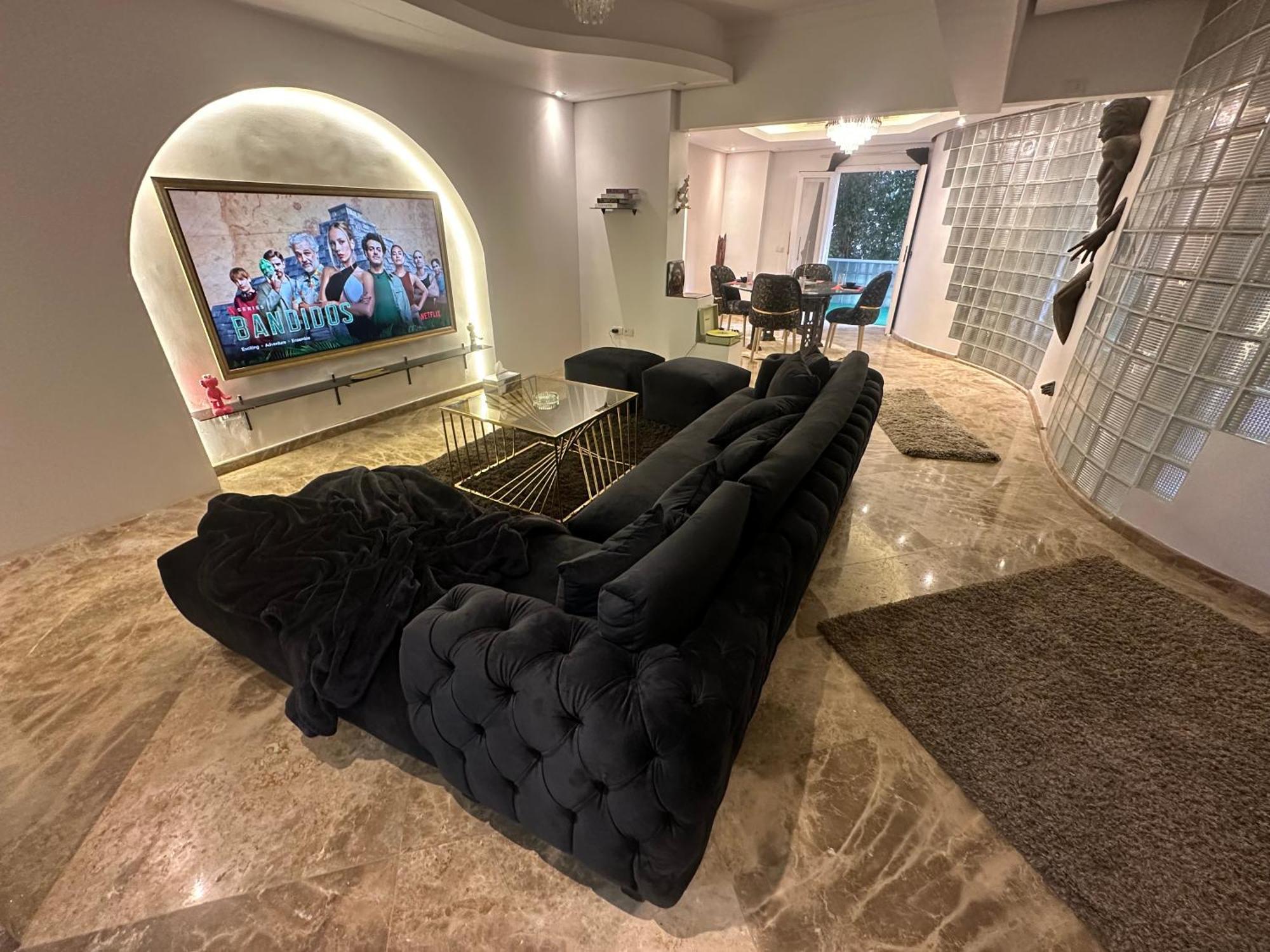Modern 1-Bedroom Apartment In Zamalek Visits Allowed Káhira Exteriér fotografie
